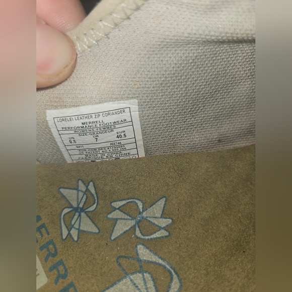 Merrell Women's Tan Cream 9.5  Coriander Leather Slip-On Shoes Zip Up  Walking S - Picture 7 of 7